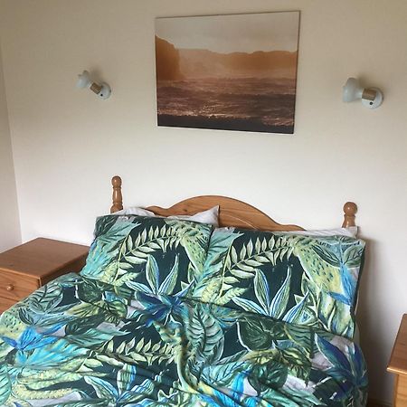 Barkers Accommodation スパニッシュ・ポイント エクステリア 写真