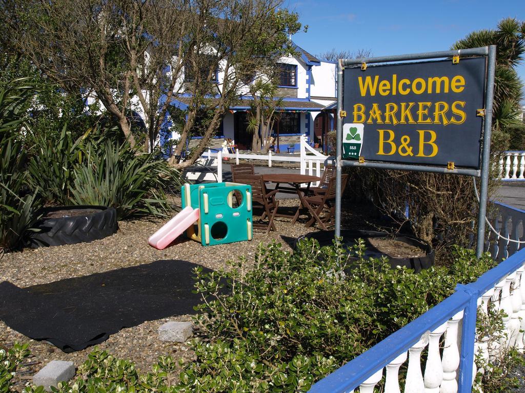 Barkers Accommodation スパニッシュ・ポイント エクステリア 写真