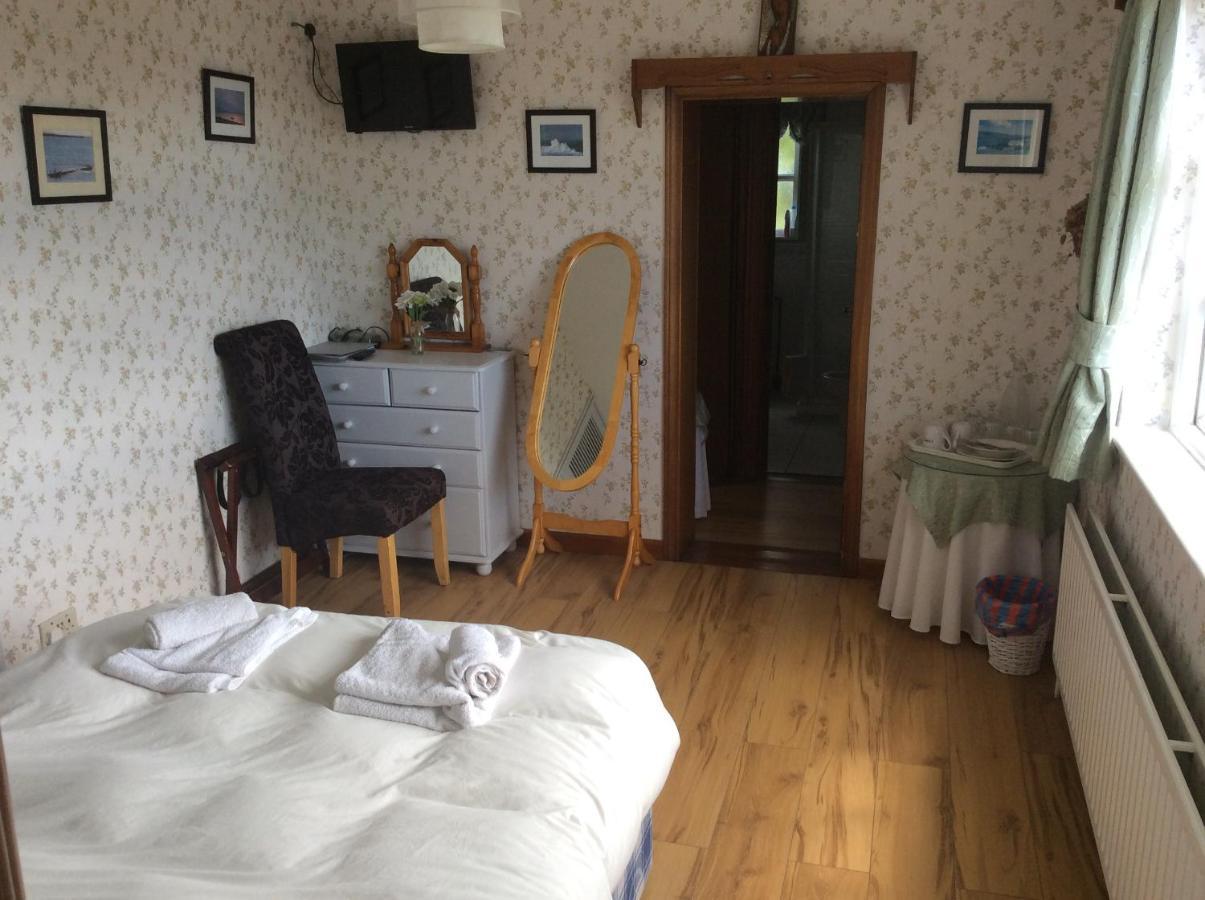 Barkers Accommodation スパニッシュ・ポイント エクステリア 写真